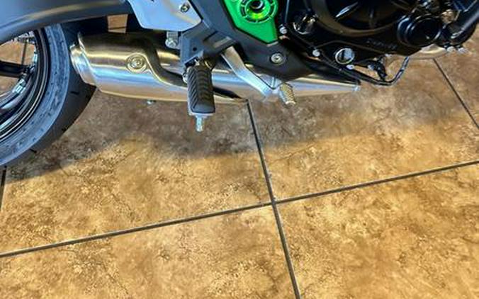 2025 Kawasaki Z650 ABS