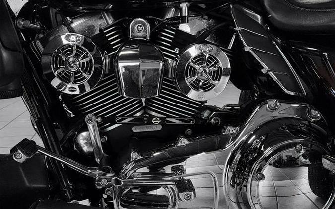2011 Harley-Davidson® FLHTCUTG - Tri Glide® Ultra Classic®