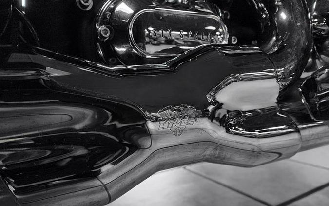 2011 Harley-Davidson® FLHTCUTG - Tri Glide® Ultra Classic®