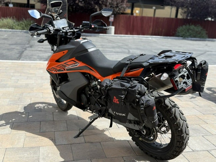 2022 KTM 890 Adventure