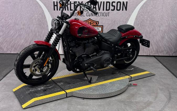 2022 FXBBS Street Bob® 114