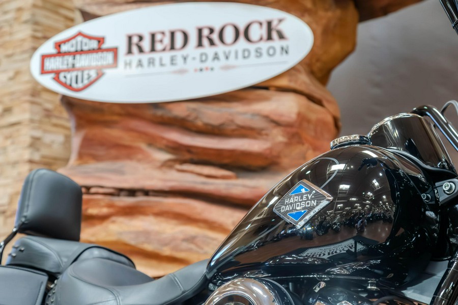 2025 Harley-Davidson Heritage Classic Cruiser FLHC