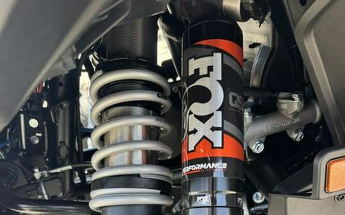 2026 CFMOTO ZFORCE Z10-4