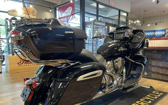 2023 Indian Motorcycle® Pursuit Limited Black Metallic