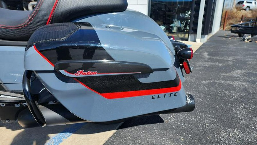 2022 Indian Motorcycle® Challenger® Elite Stealth Gray w/ Black Metallic & Indy Red Accents