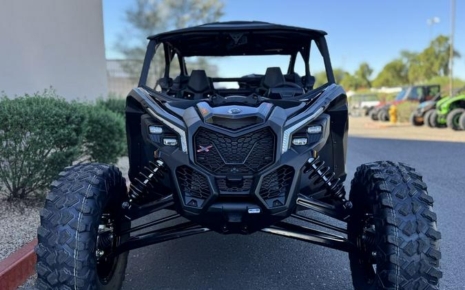2026 Can-Am® Maverick X3 Max X RS Turbo RR Triple Black_7.6 in.