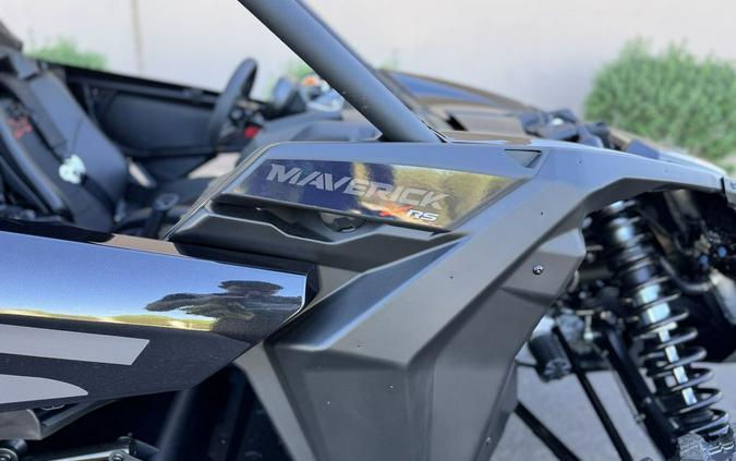 2026 Can-Am® Maverick X3 Max X RS Turbo RR Triple Black_7.6 in.