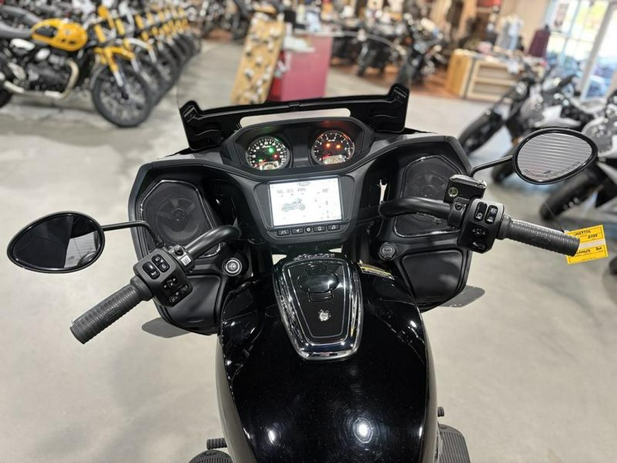 2024 Indian Motorcycle® Challenger® Black Metallic