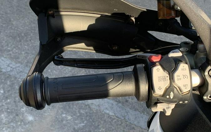 2021 Ducati Multistrada 950 S Spoked Wheels GP White