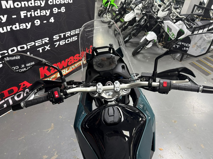 2026 Kawasaki KLE 500 ABS SE