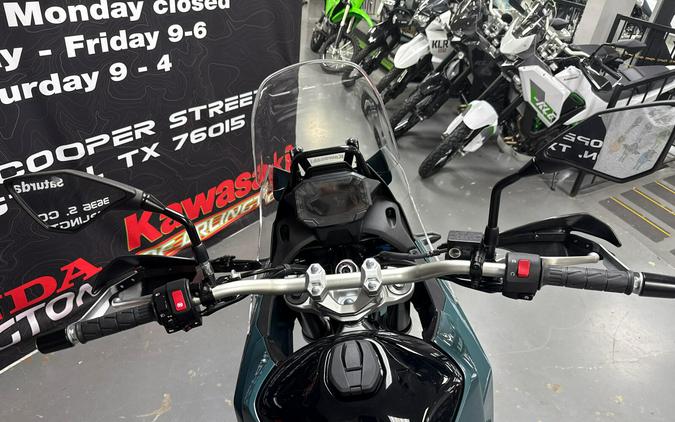 2026 Kawasaki KLE 500 ABS SE