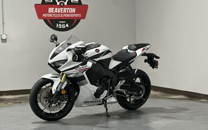 2026 Honda CBR1000RR Base
