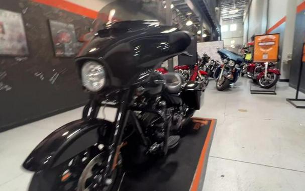 2019 Harley-Davidson® FLHXS - Street Glide® Special