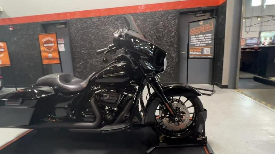 2019 Harley-Davidson® FLHXS - Street Glide® Special