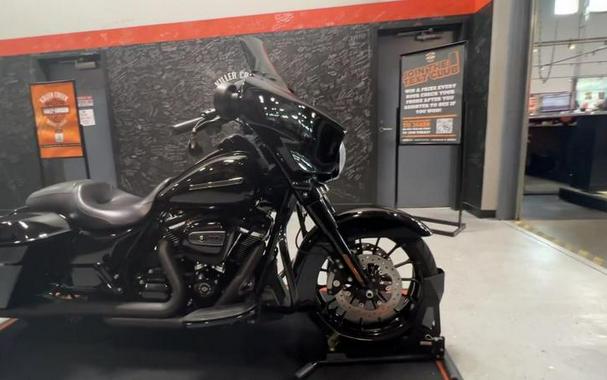 2019 Harley-Davidson® FLHXS - Street Glide® Special