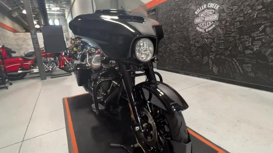 2019 Harley-Davidson® FLHXS - Street Glide® Special