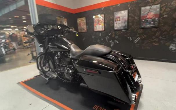 2019 Harley-Davidson® FLHXS - Street Glide® Special