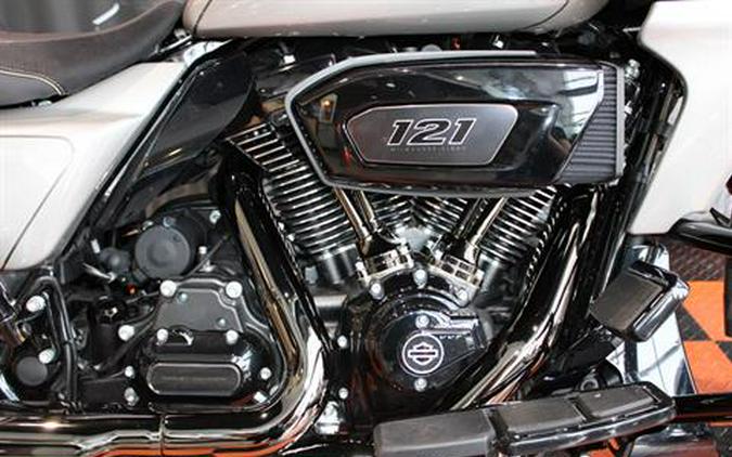 2023 Harley-Davidson CVO™ Road Glide®