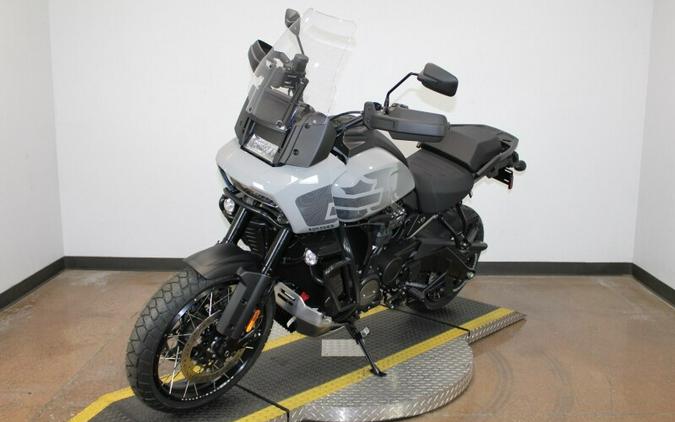 2024 Harley-Davidson Pan America™ 1250 Special Billiard Gray