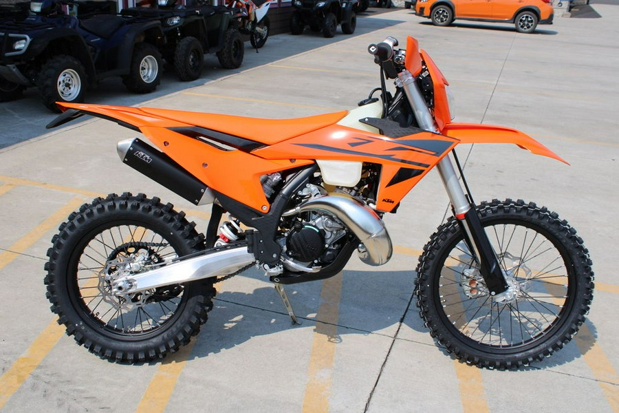 2025 KTM 150 XC-W