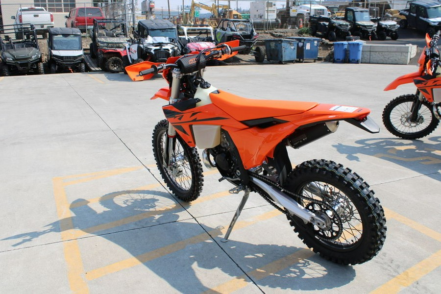 2025 KTM 150 XC-W