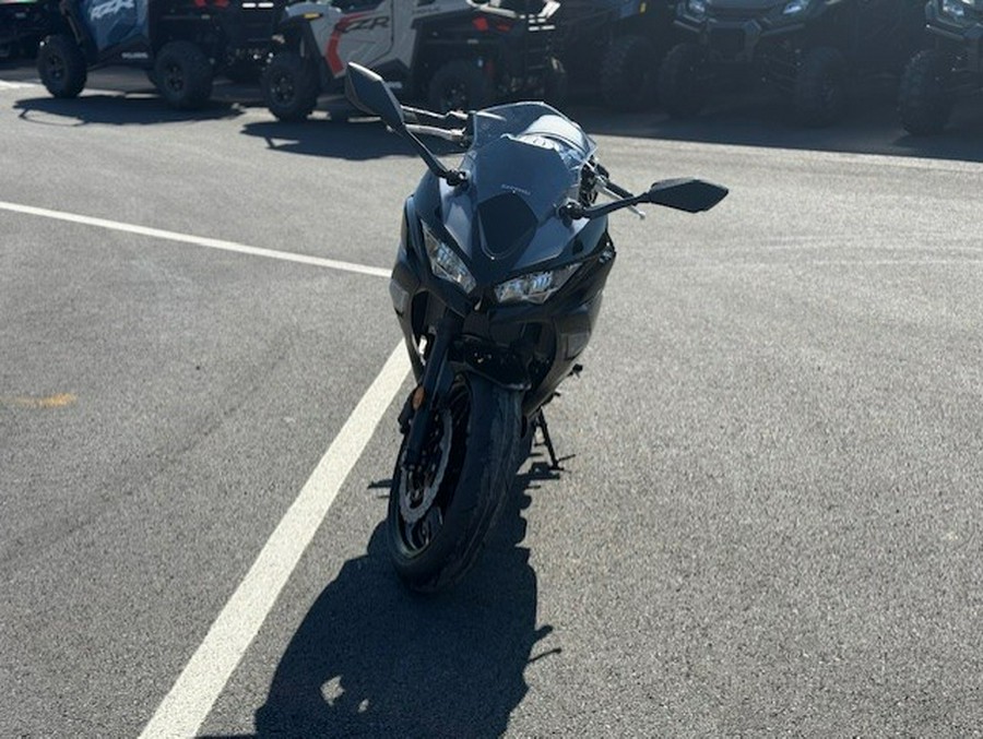 2025 Kawasaki Ninja 650