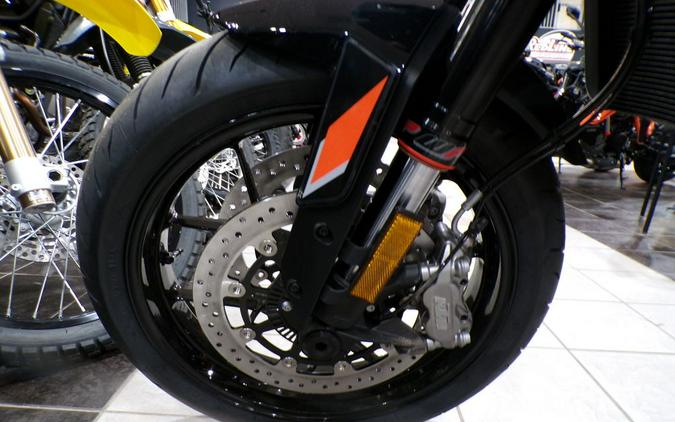 2024 KTM 790 Duke