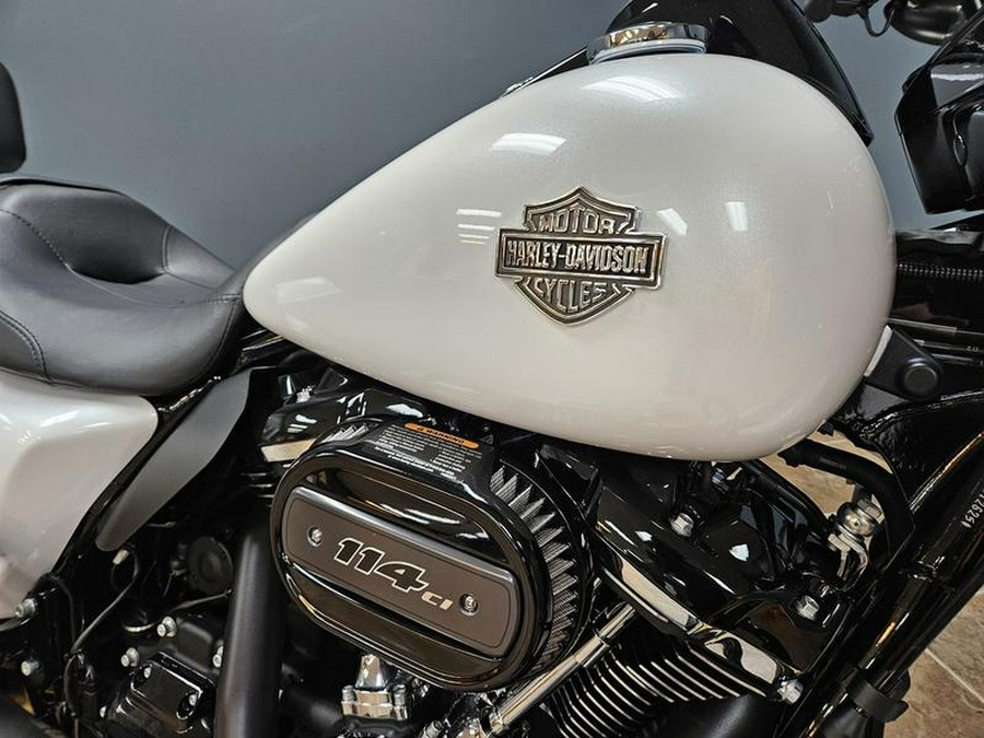 2024 Harley-Davidson® FLHRXS - Road King® Special