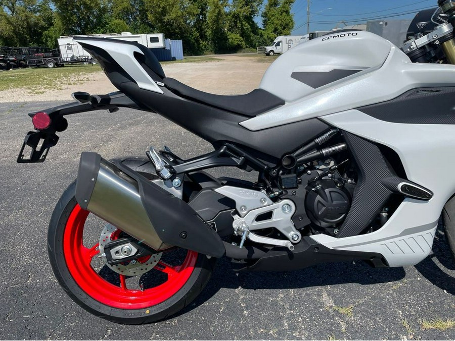 2025 CFMOTO 450SS - NEBULA WHITE