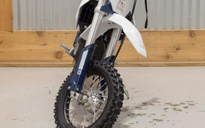 2027 Husqvarna EE 5