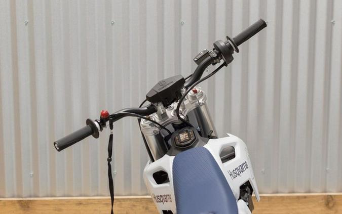 2027 Husqvarna EE 5