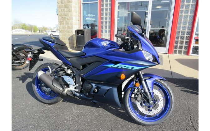 2024 Yamaha YZFR3ARL