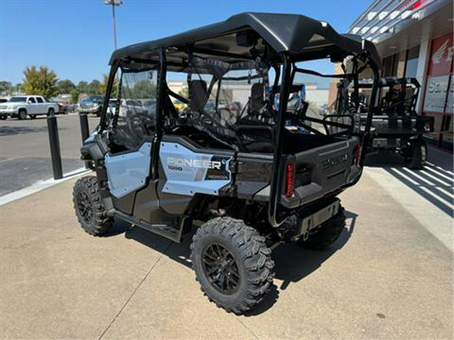 2024 Honda Pioneer 1000-5 Deluxe