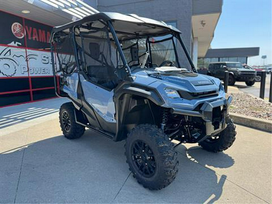 2024 Honda Pioneer 1000-5 Deluxe