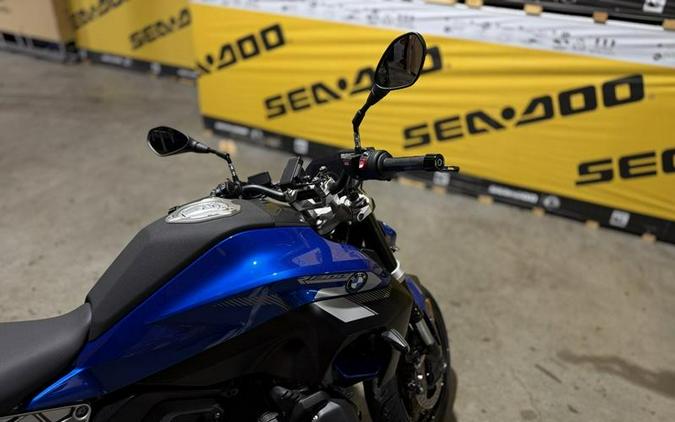 2026 BMW R 1300 R Exclusive