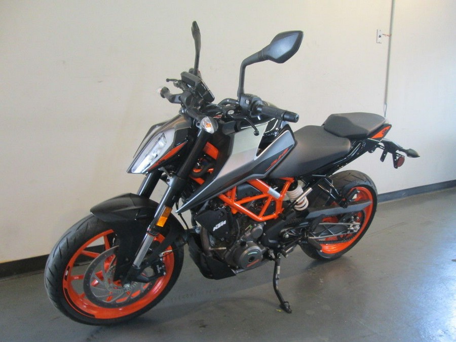 2021 KTM 390 Duke