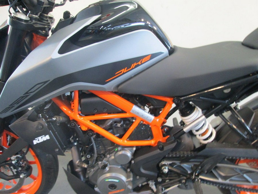 2021 KTM 390 Duke