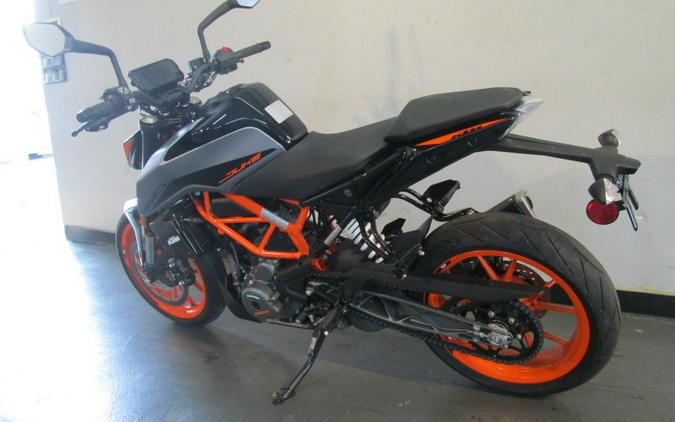 2021 KTM 390 Duke