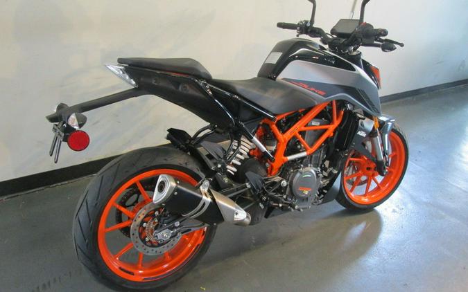 2021 KTM 390 Duke