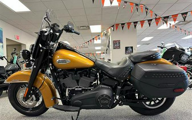 2023 Harley-Davidson Heritage Classic 114