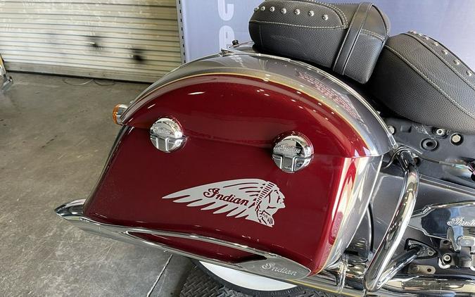 2017 Indian Motorcycle® Springfield™ Steel Gray Over Burgundy Metallic