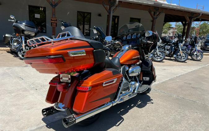 2019 Harley-Davidson® Ultra Limited Scorched Orange/Black Denim