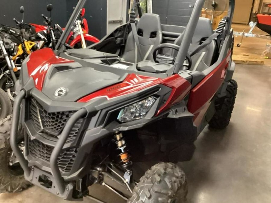 2024 Can-Am® Maverick Sport DPS 1000R