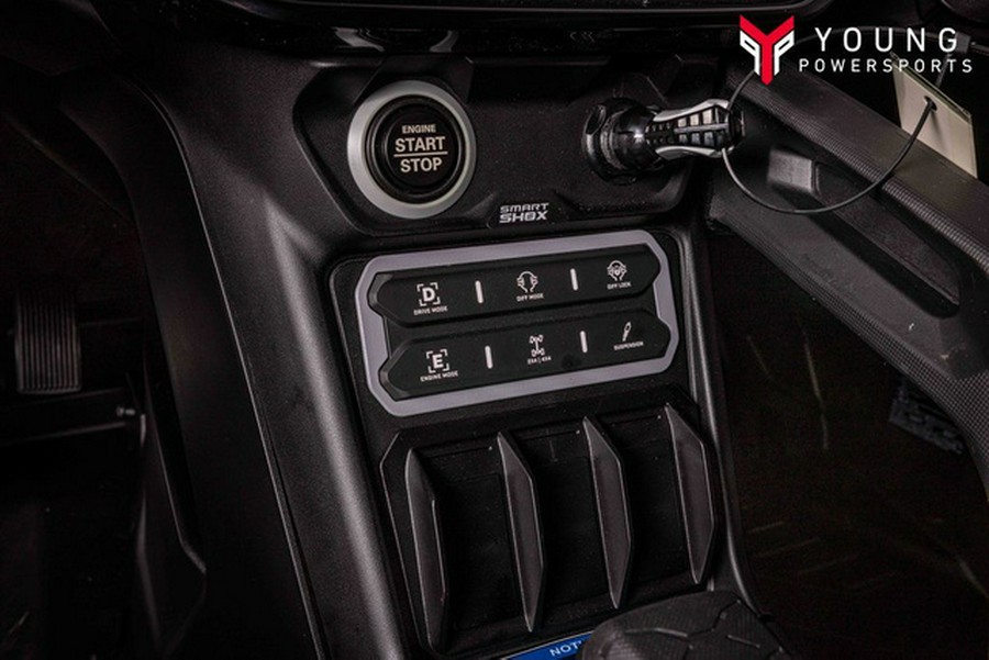 2026 Can-Am Maverick R X RS With Smart-Shox Triple Black