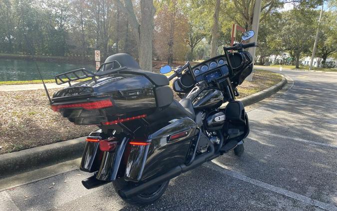 2020 Harley-Davidson® Ultra Limited FLHTK