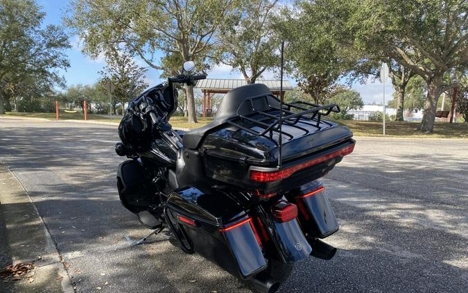 2020 Harley-Davidson® Ultra Limited FLHTK