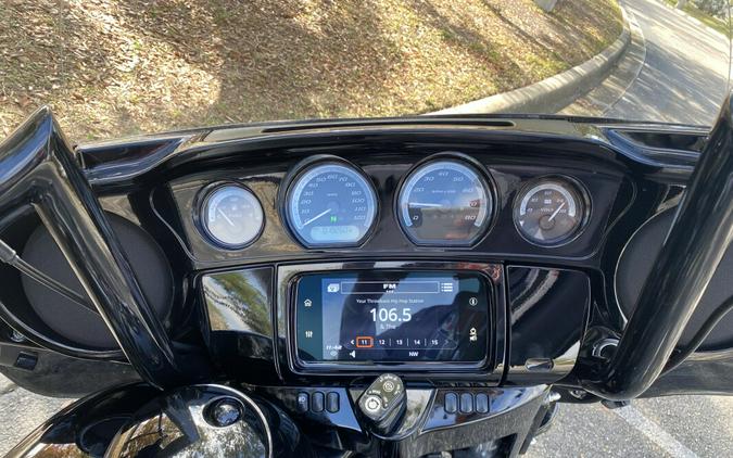 2020 Harley-Davidson® Ultra Limited FLHTK