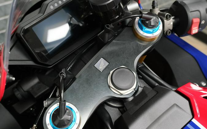 2026 HONDA CBR1000RRR FIREBLADE SP