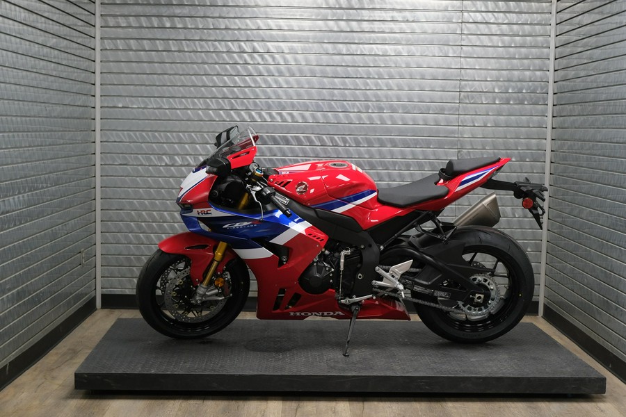 2026 HONDA CBR1000RRR FIREBLADE SP