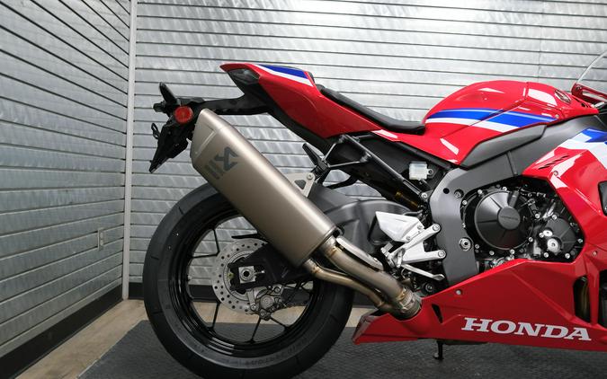 2026 HONDA CBR1000RRR FIREBLADE SP